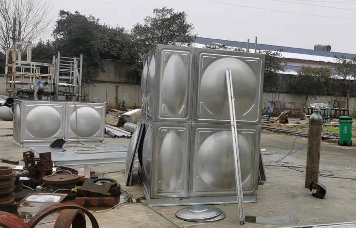 临高不锈钢保温水箱的构成和保温层的材质